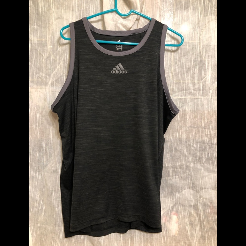 Men’s XL Adidas sleeveless tee